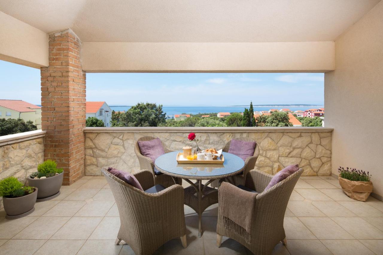 Villa Pag Mandre Bagian luar foto