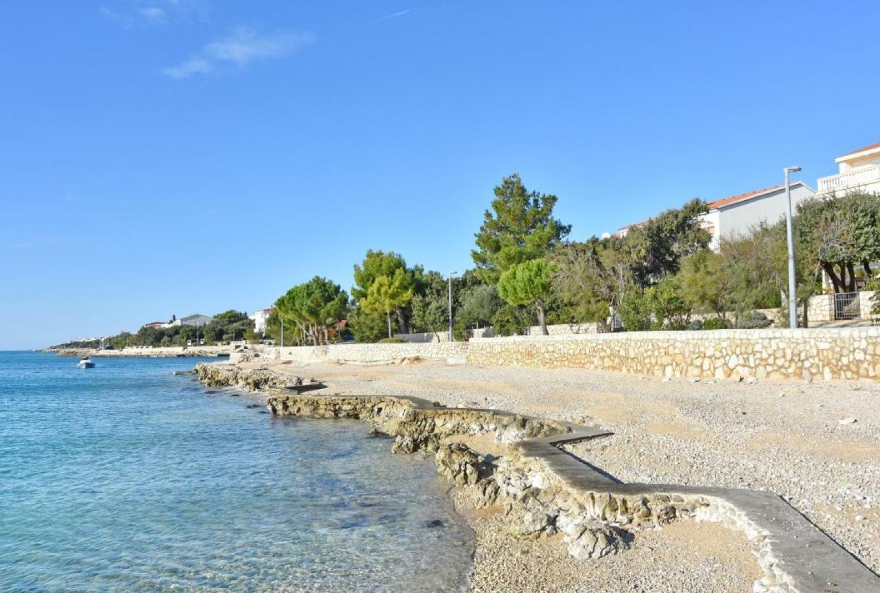 Villa Pag Mandre Bagian luar foto