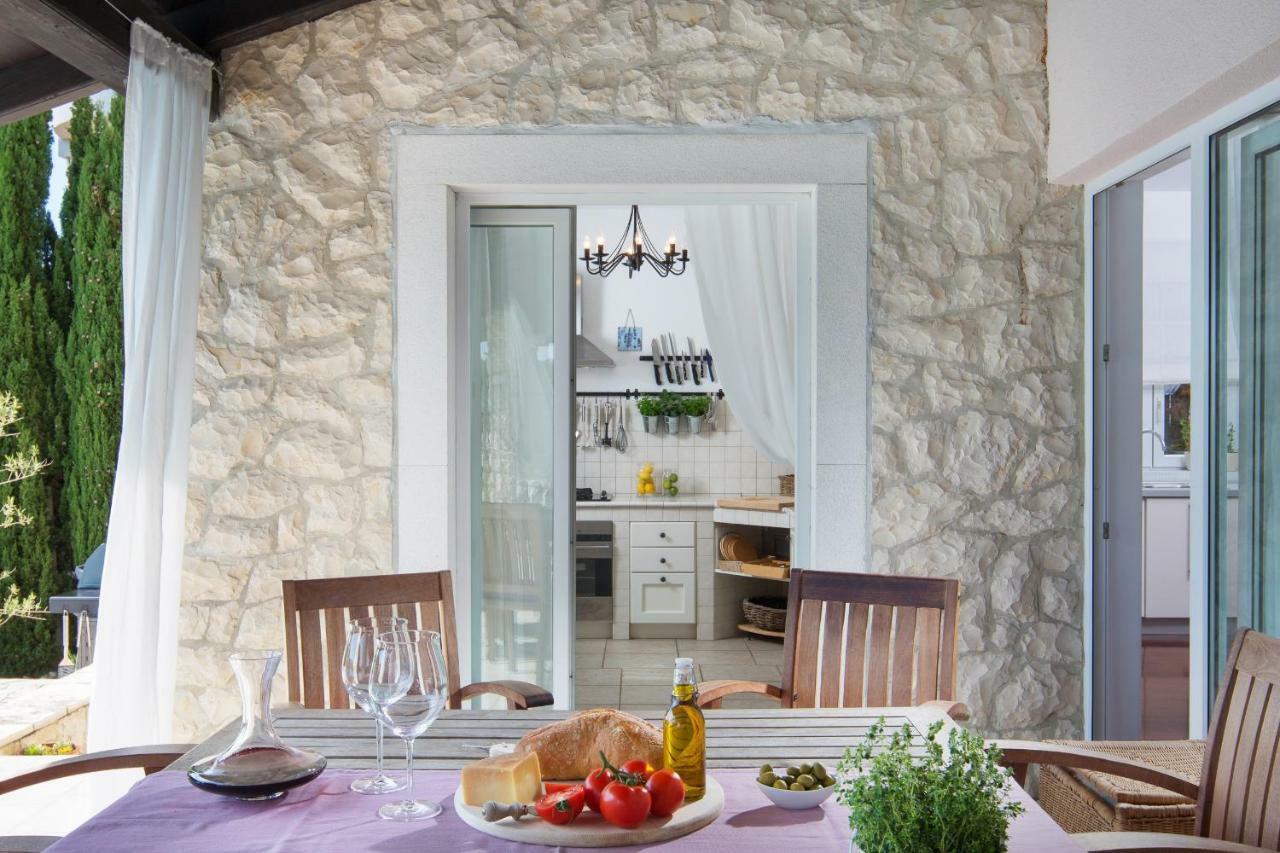 Villa Pag Mandre Bagian luar foto
